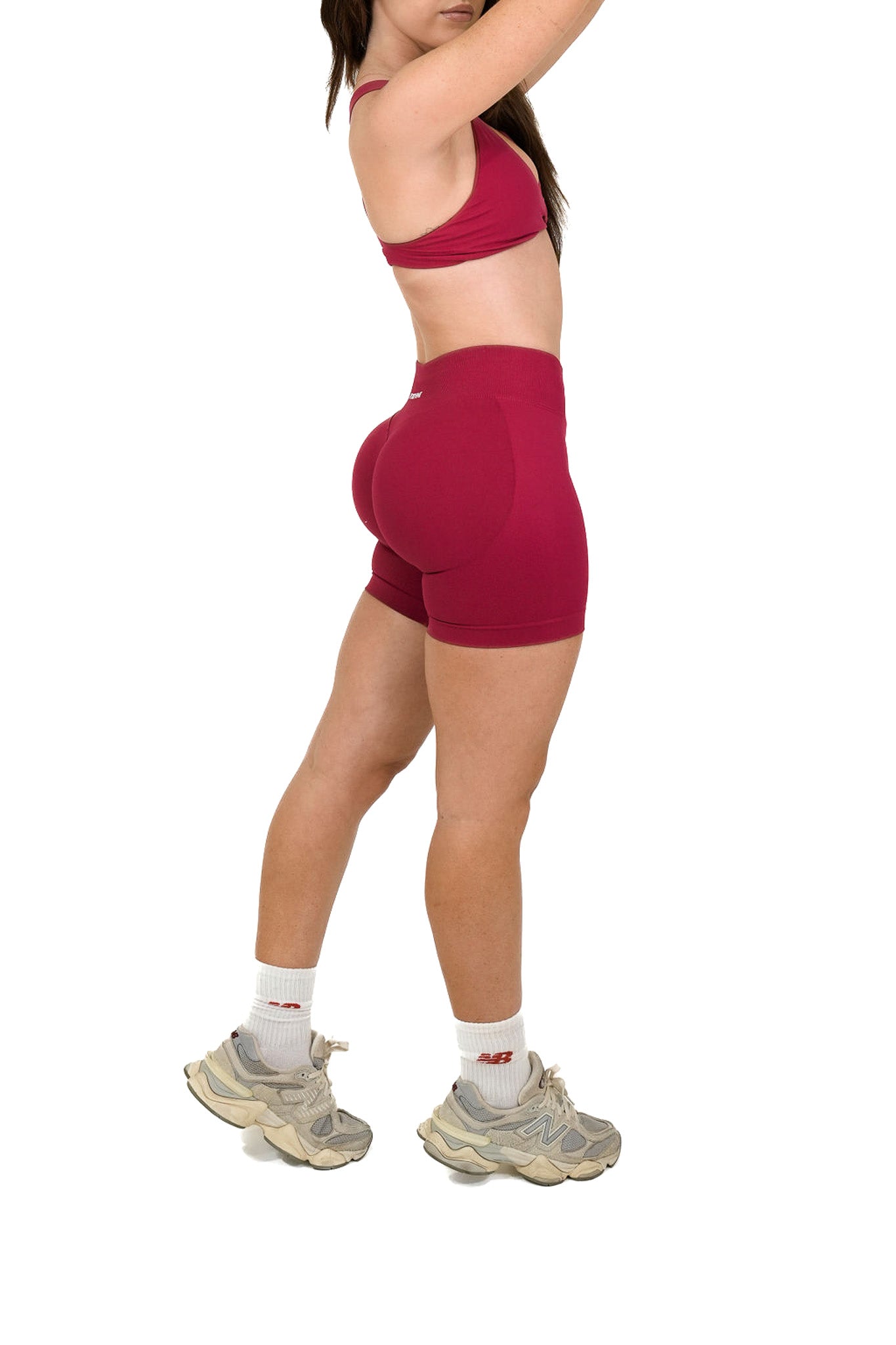 Evolve Seamless Scrunch Shorts - Raspberry