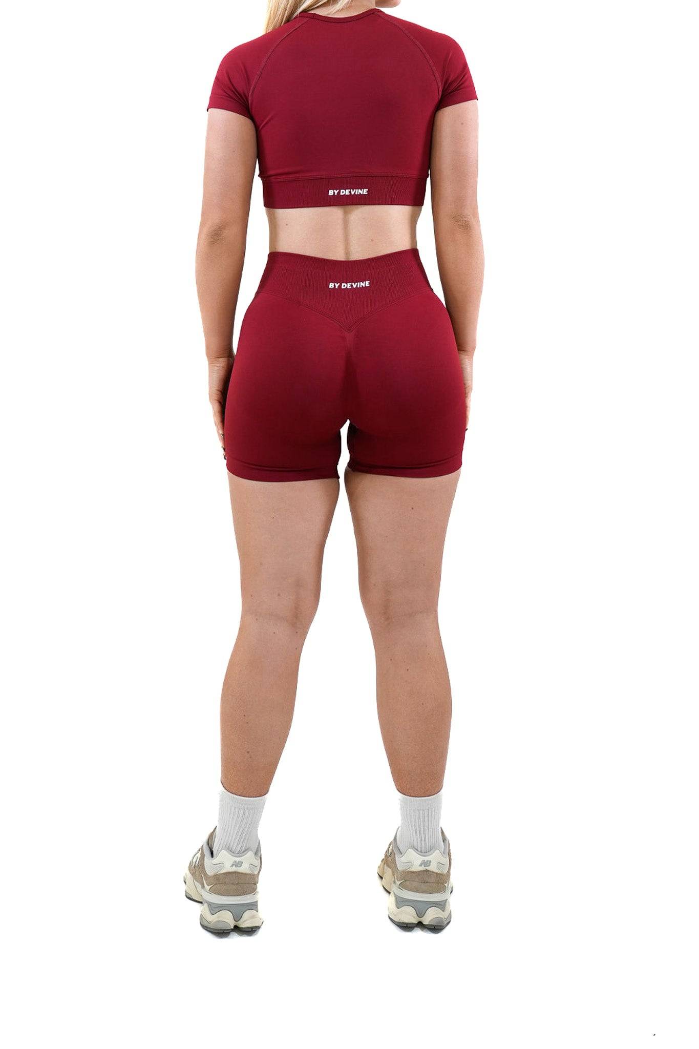 Evolve Seamless Scrunch Shorts - Cherry - by devine co